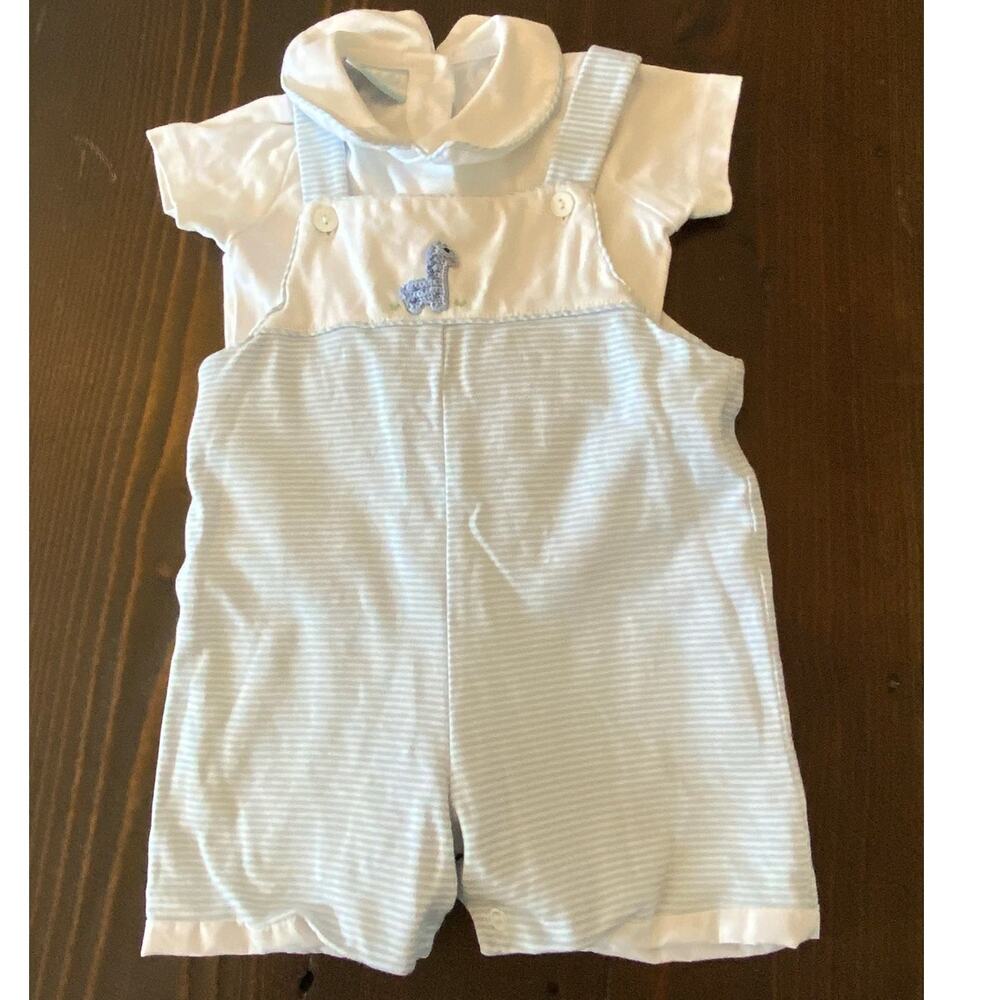 Petit‎ Bebe 2pc Dinosaur outfit size 18 mo